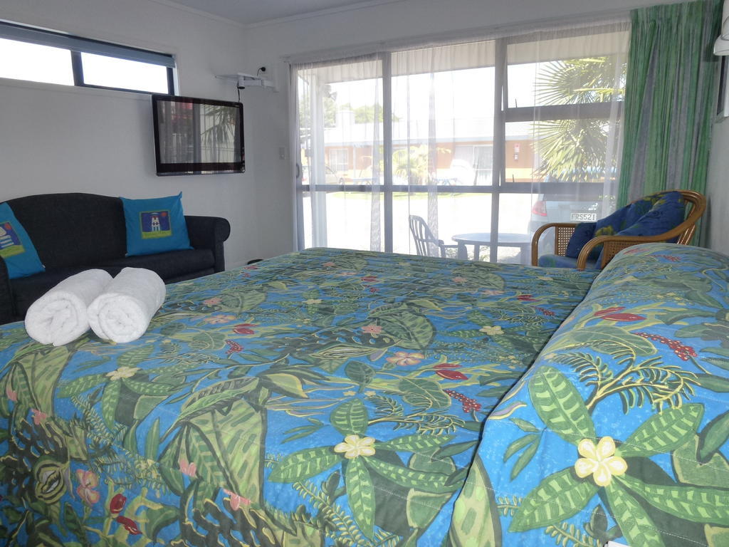 Mana-Nui Motel Whitianga Quarto foto