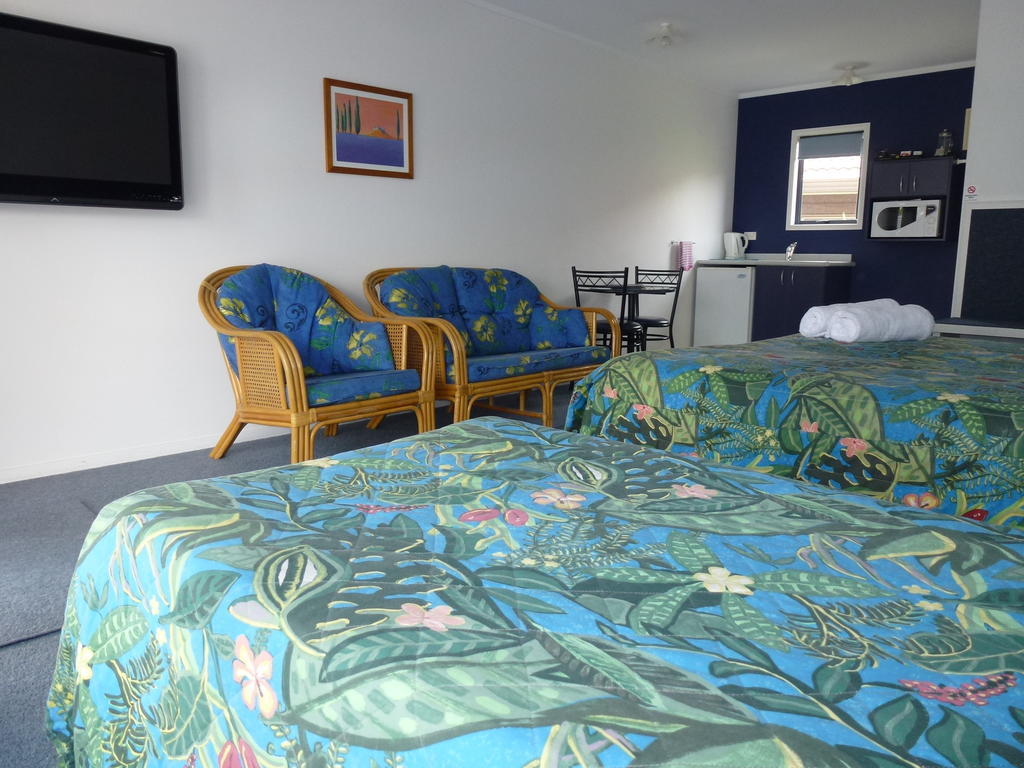 Mana-Nui Motel Whitianga Quarto foto