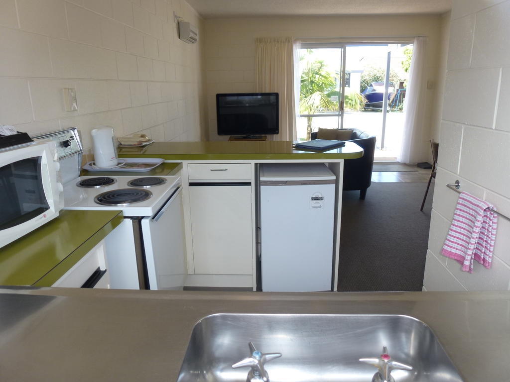 Mana-Nui Motel Whitianga Quarto foto