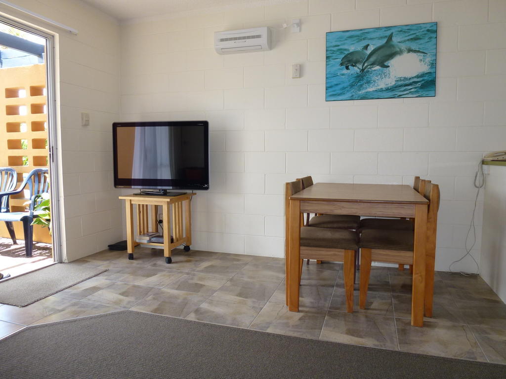 Mana-Nui Motel Whitianga Quarto foto
