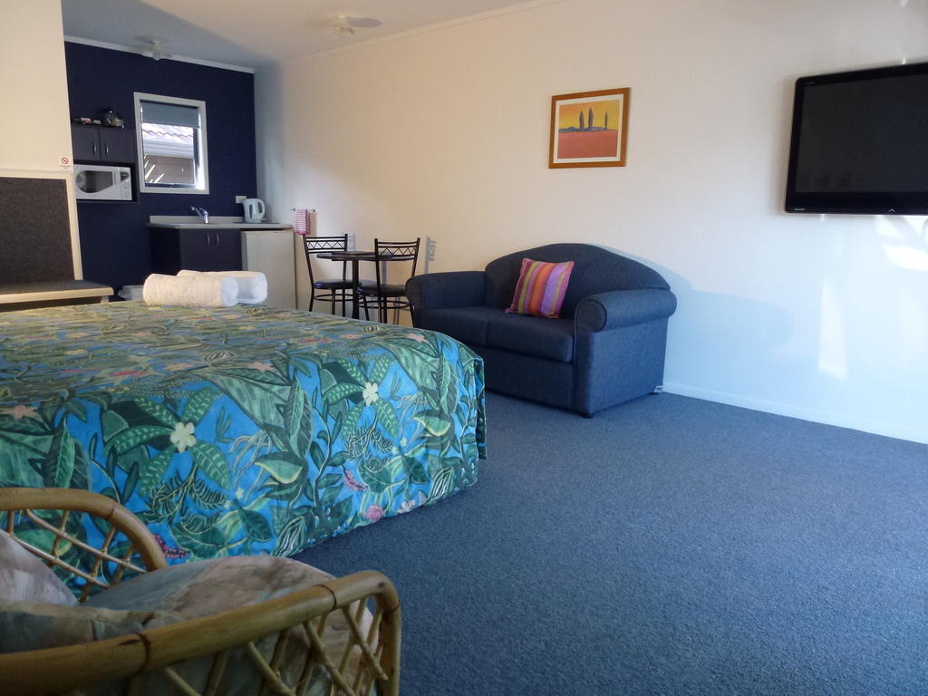 Mana-Nui Motel Whitianga Quarto foto